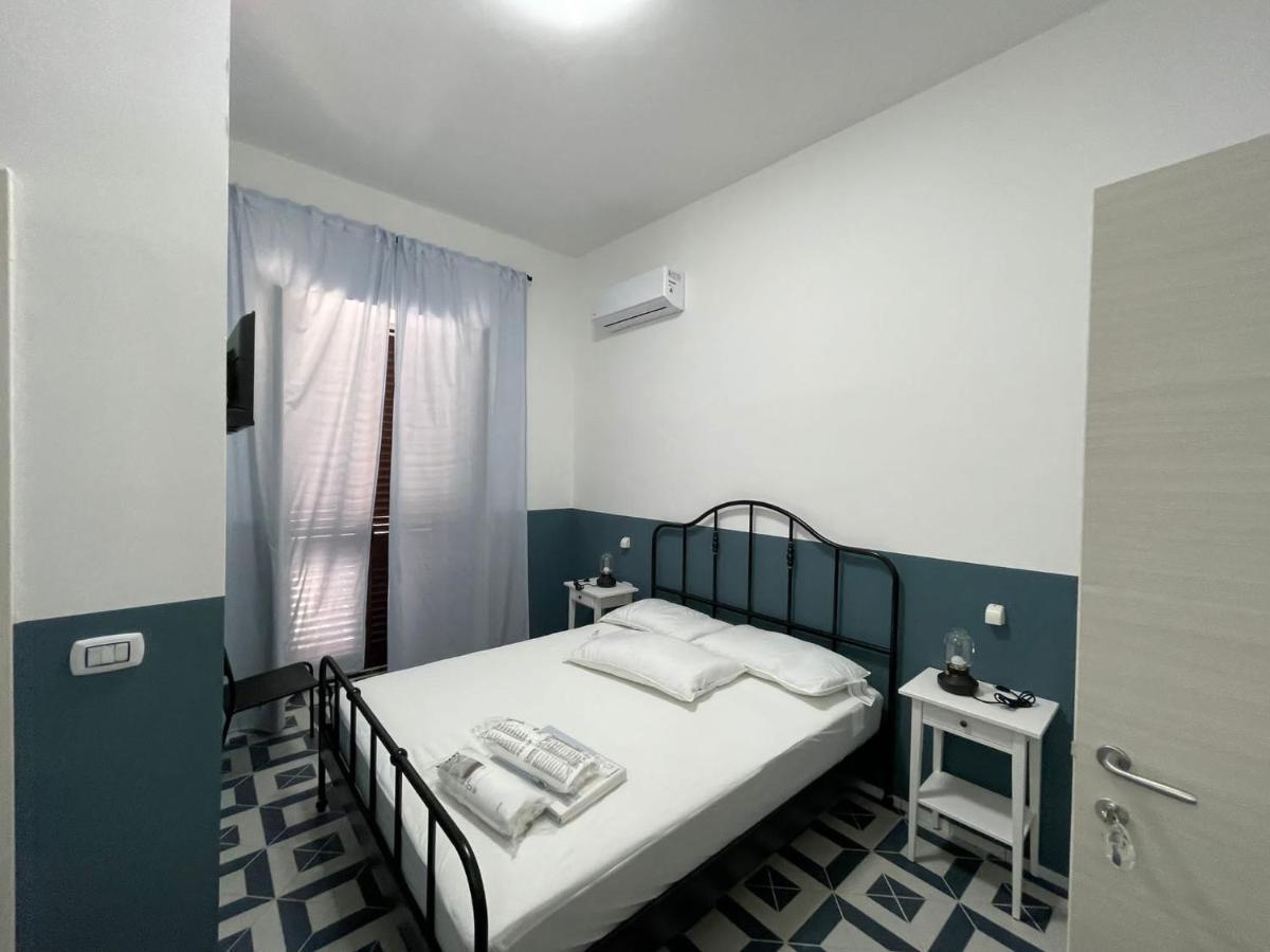 Hotel Donna Maria Sapri Exterior foto